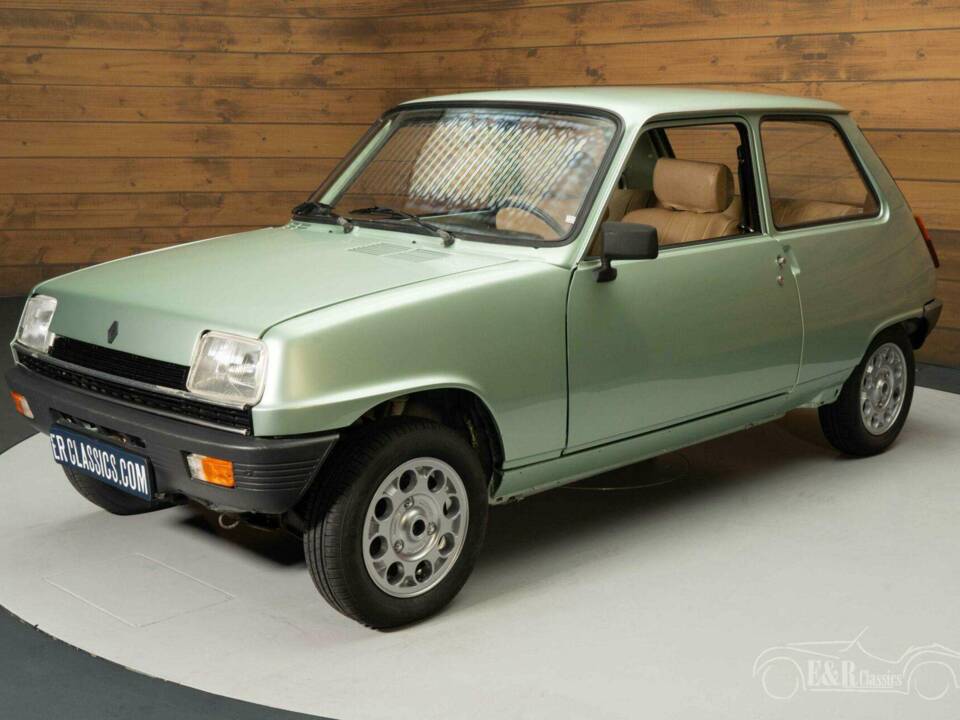 Image 15/19 of Renault R 5 TL (1983)