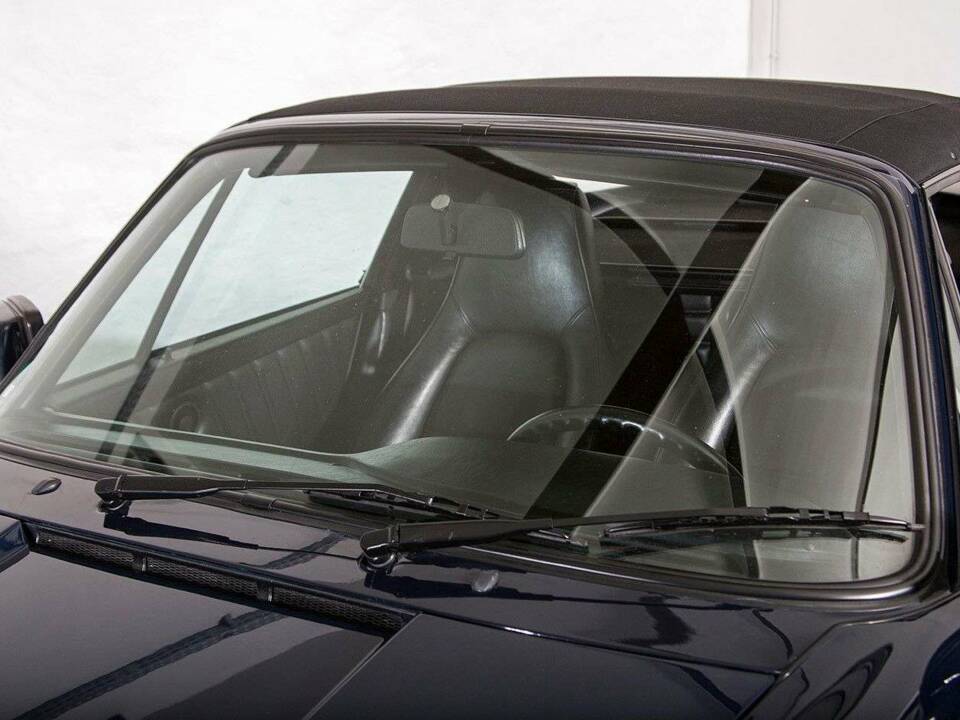 Bild 15/36 von Porsche 911 Carrera 3.2 (1987)