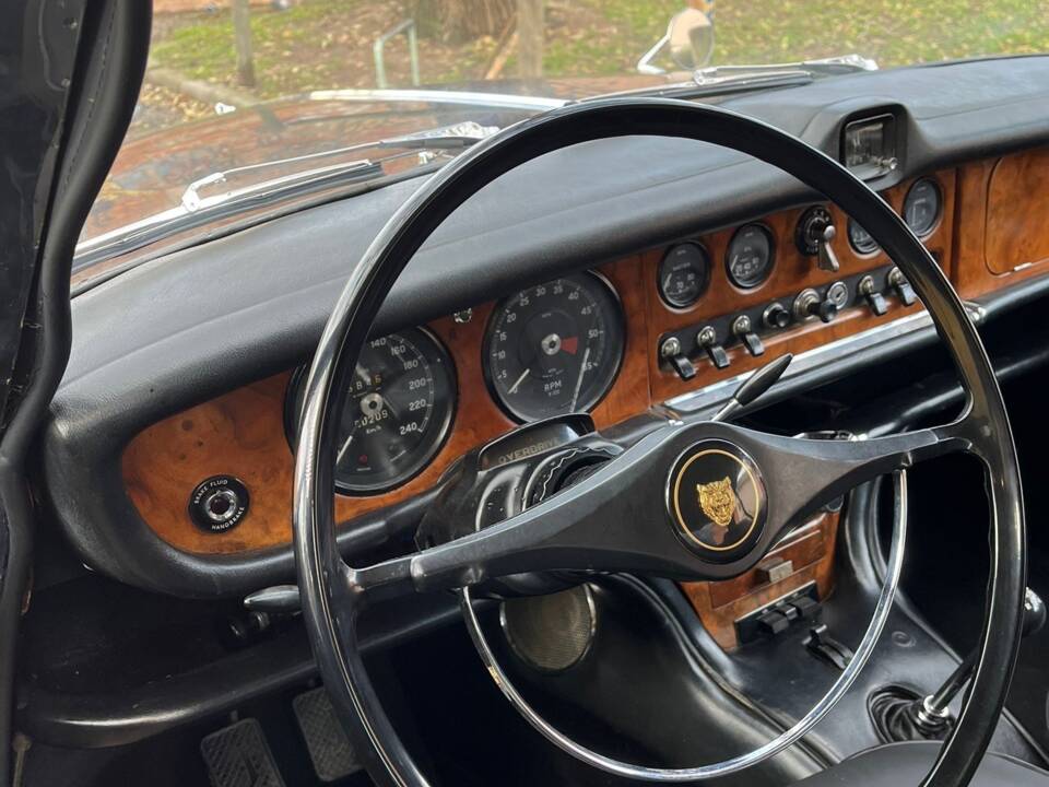Image 10/51 of Jaguar 420 (1967)