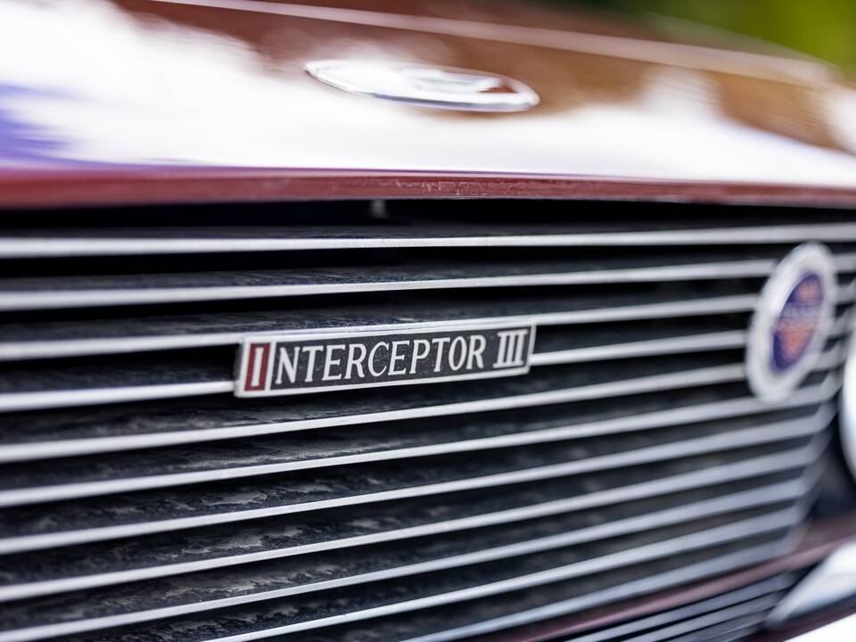 Image 13/50 of Jensen Interceptor MK III (1975)