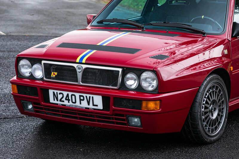 Image 8/50 of Lancia Delta HF Integrale Evoluzione II (1995)