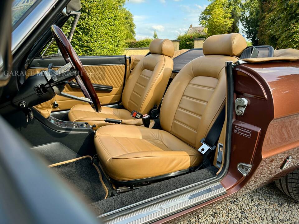 Image 11/100 of Alfa Romeo 2000 Spider Veloce (1980)