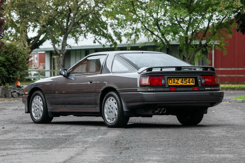 Image 4/46 of Toyota Supra (1988)