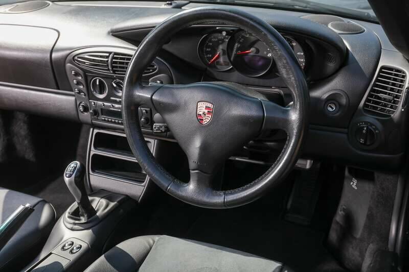 Imagen 2/50 de Porsche Boxster (2002)