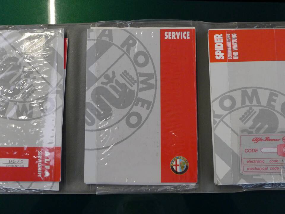 Image 16/42 of Alfa Romeo Spider 3.0 V6 12V (1997)