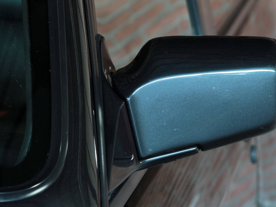Image 33/65 of BMW M3 (1986)