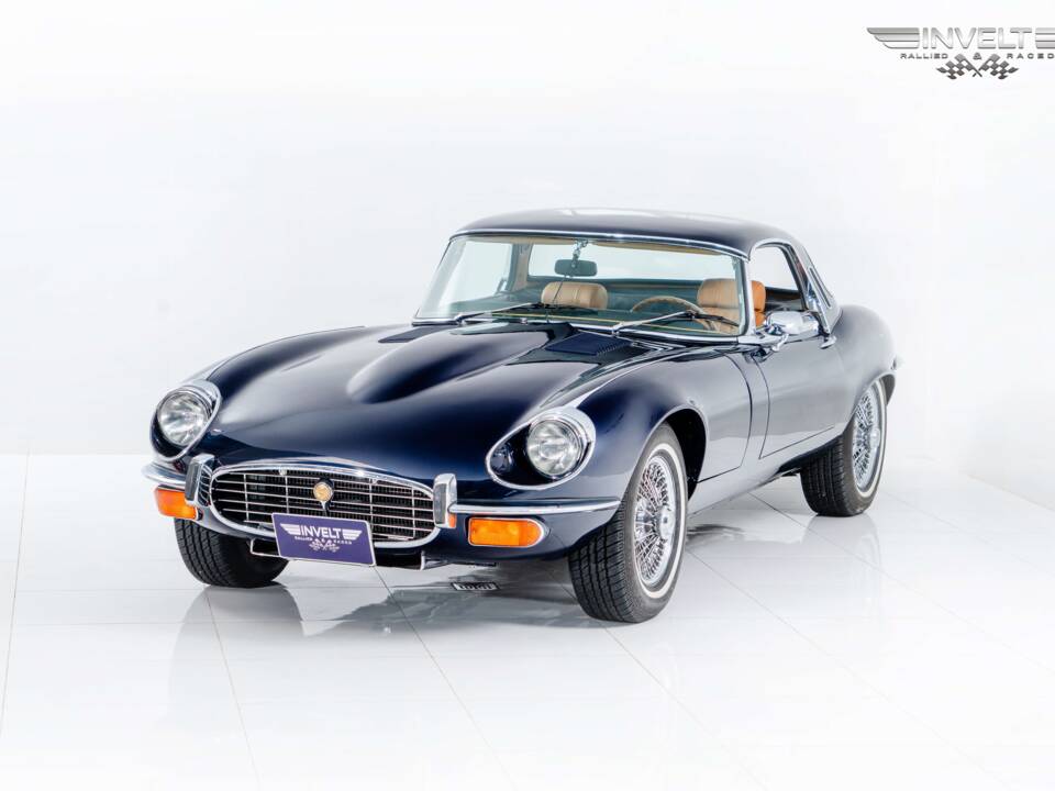 Image 10/18 de Jaguar Type E V12 (1973)