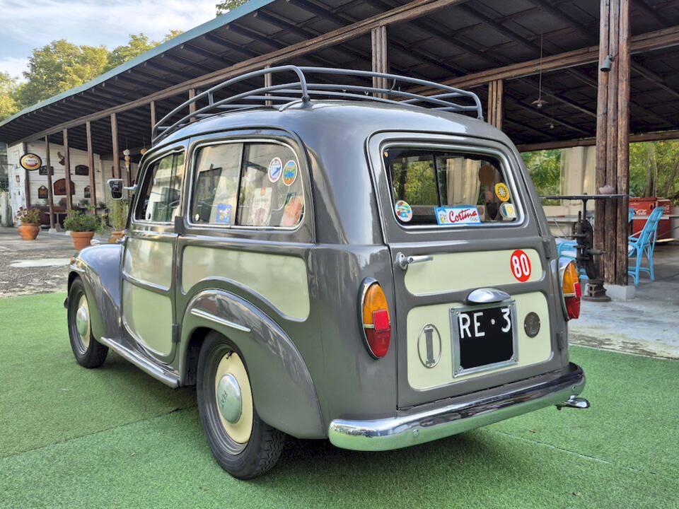 Image 14/42 of FIAT 500 C Belvedere (1953)