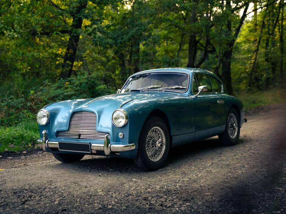 Immagine 5/49 di Aston Martin DB 2/4 Mk I (1953)