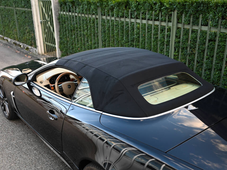 Imagen 27/43 de Jaguar XKR (2007)