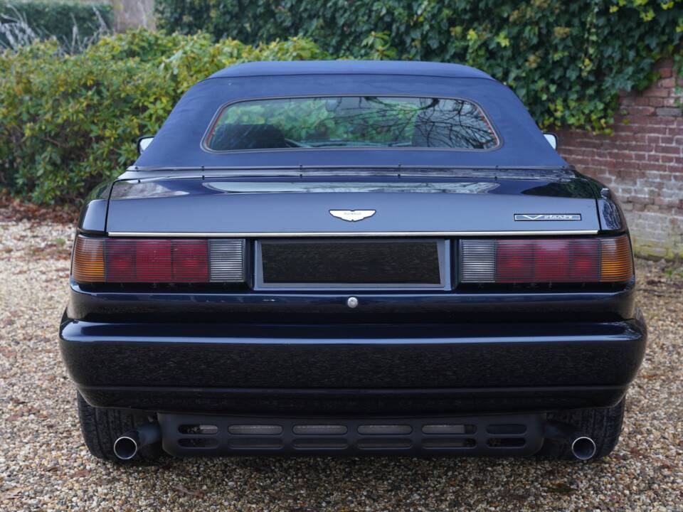 Image 7/7 of Aston Martin Virage Volante (1994)