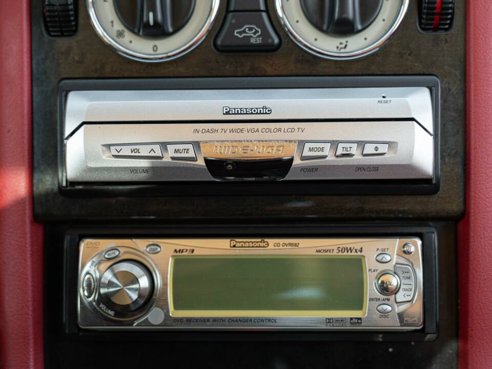 Image 43/50 de Mercedes-Benz SLK 320 (2001)