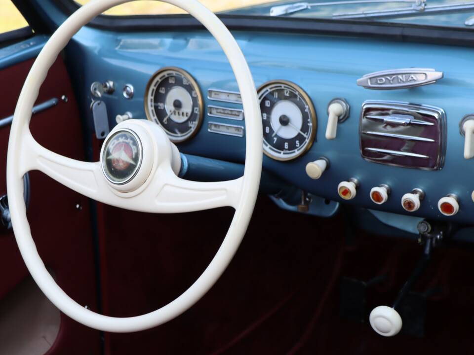 Image 17/50 of Dyna-Veritas Cabriolet (1952)