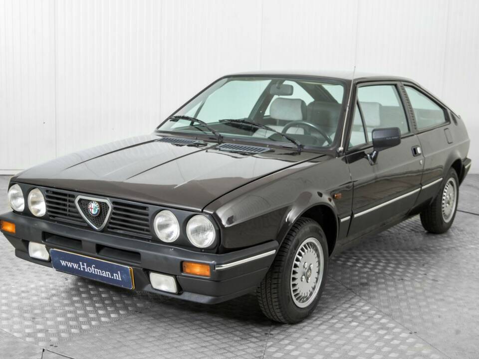 Image 18/50 of Alfa Romeo Alfasud 1.3 Sprint (1984)