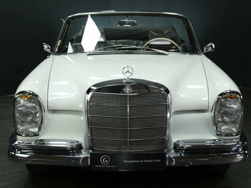 Bild 9/30 von Mercedes-Benz 250 SE (1966)