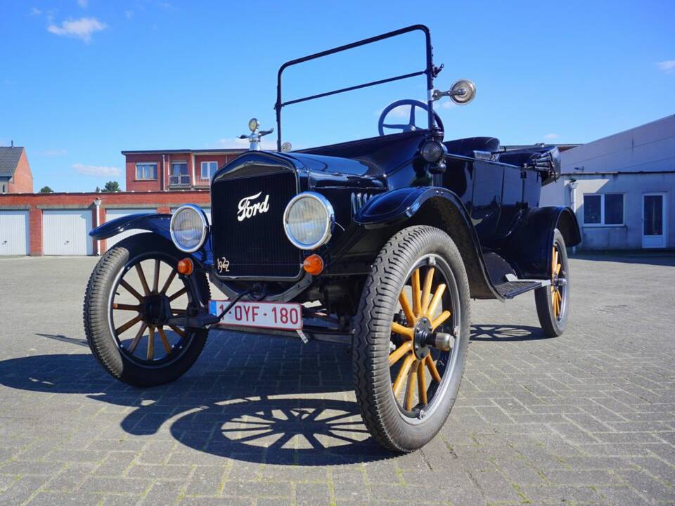 Bild 1/8 von Ford Modell T Touring (1926)
