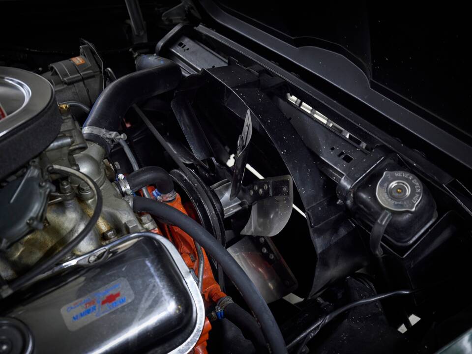 Image 62/78 of Chevrolet Corvette Stingray 427 (1967)