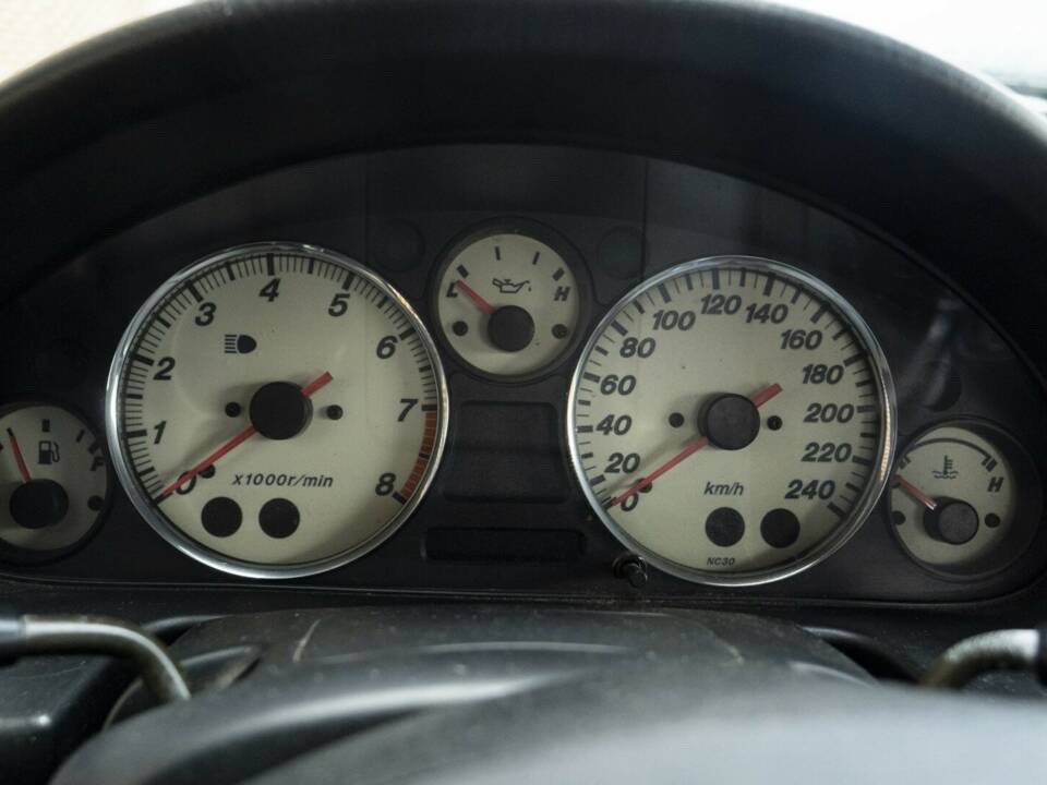 Imagen 14/22 de Mazda MX-5 1.6 (2001)