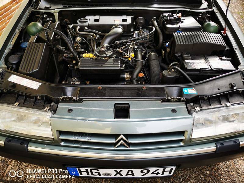 Bild 9/15 von Citroën Xantia 2.0i (1994)