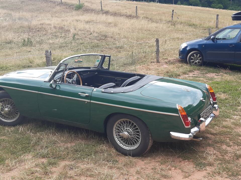 Bild 3/4 von MG MGC (1968)