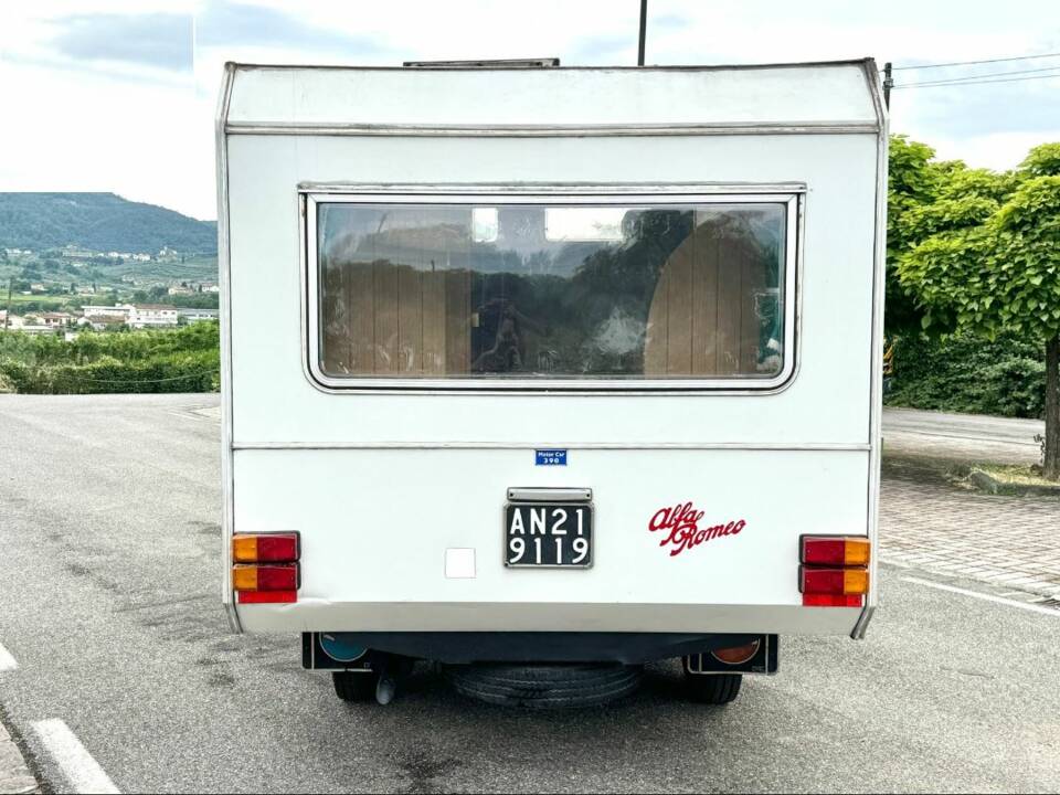 Bild 5/19 von Alfa Romeo A12 Camper (1975)