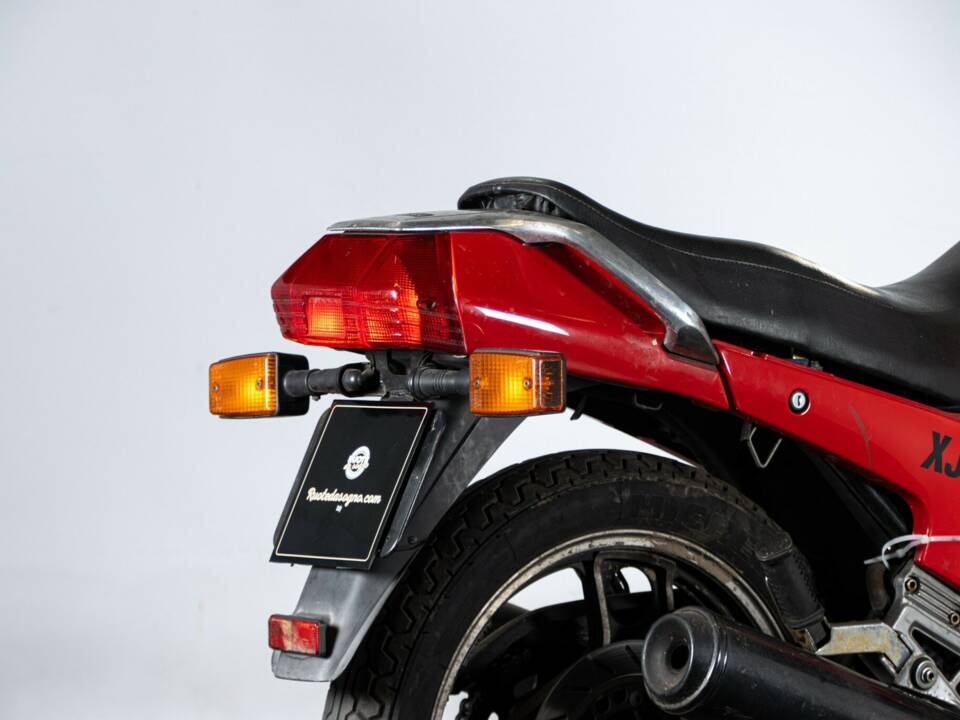 Image 23/50 of Yamaha XJ 600 (1984)