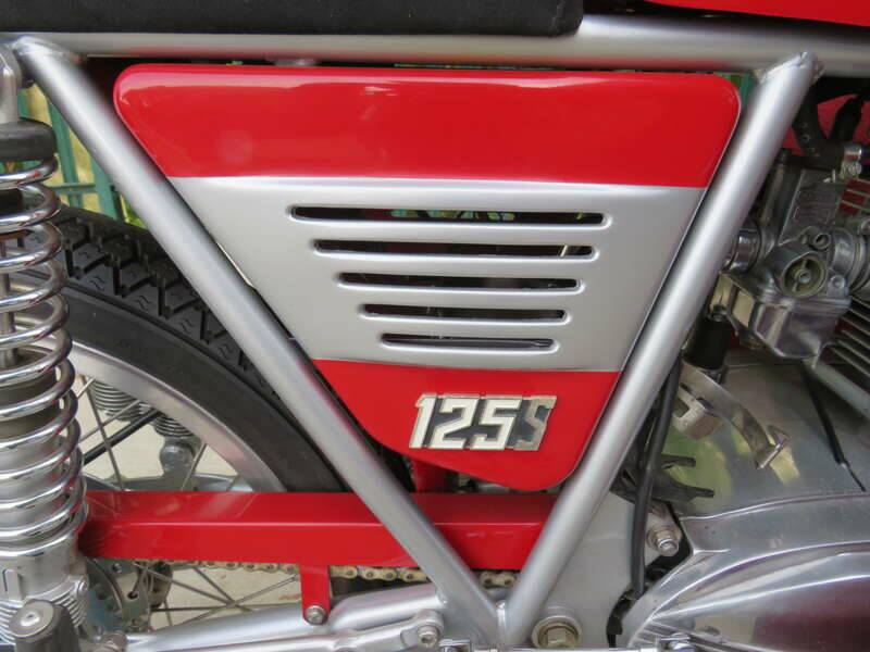 Bild 29/45 von MV Agusta 125 Sport (1976)
