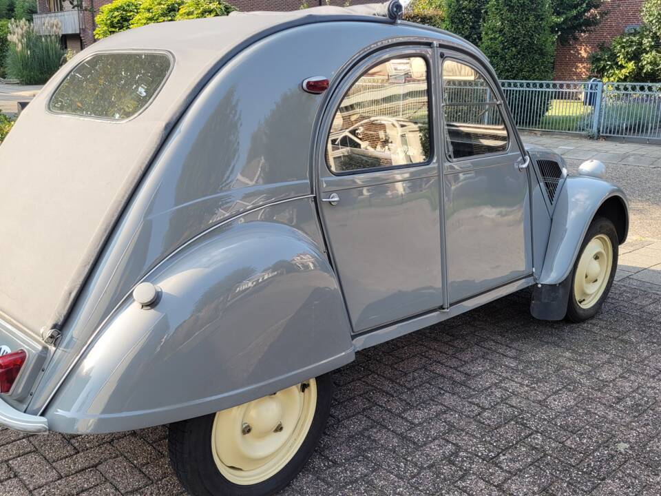 Image 3/5 of Citroën 2 CV  AZ (1955)