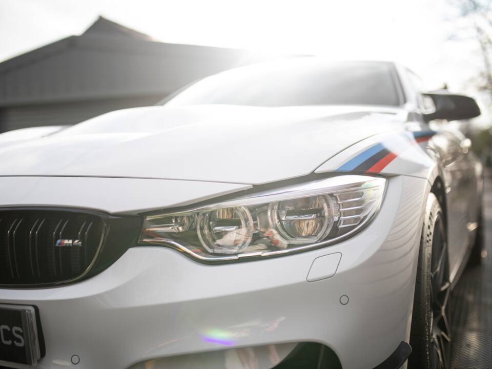 Image 21/67 of BMW M4 GTS "DTM Champion Edition" (2016)