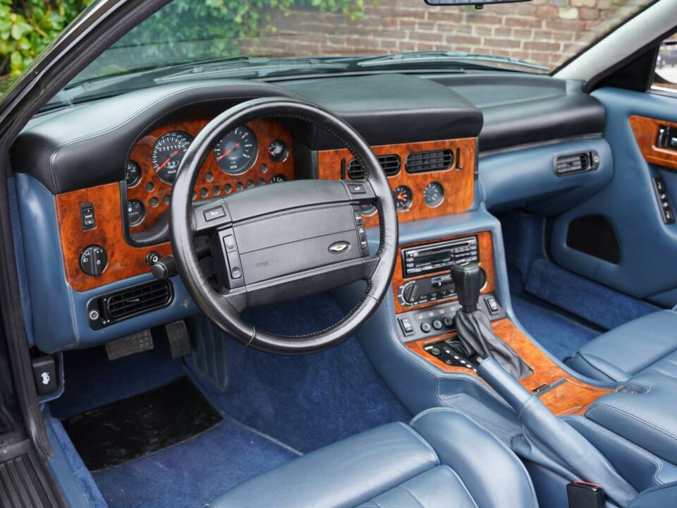 Image 50/50 of Aston Martin Virage Volante (1994)