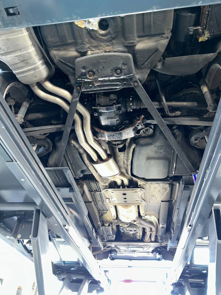 Image 11/13 of BMW 330Ci (2003)
