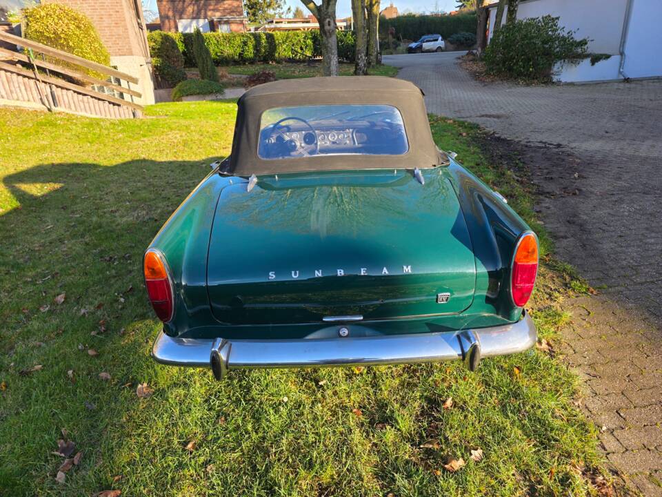Image 18/42 of Sunbeam Alpine Mk IV (1964)