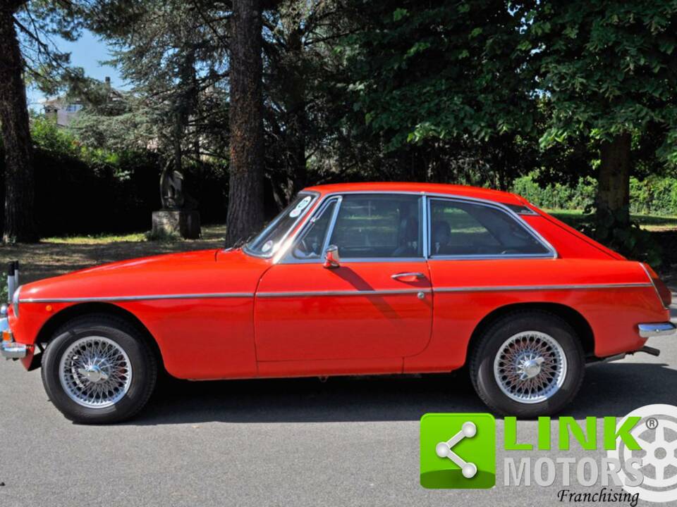 Image 4/10 of MG MGB GT (1978)