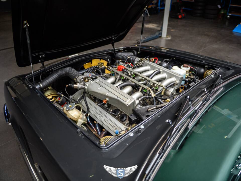 Bild 38/73 von Aston Martin V8 EFi Volante (1987)
