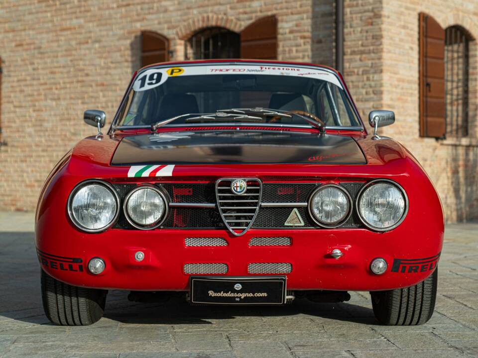 Bild 3/50 von Alfa Romeo 2000 GT Veloce (1973)