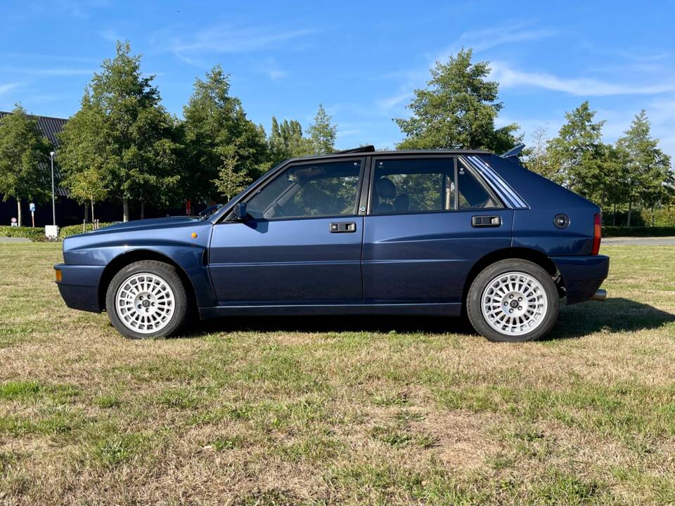 Bild 6/23 von Lancia Delta HF Integrale Evoluzione I (1992)