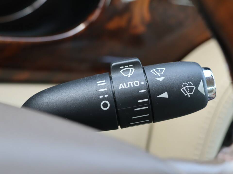 Imagen 22/50 de Jaguar XJ 8 4.2 (2006)