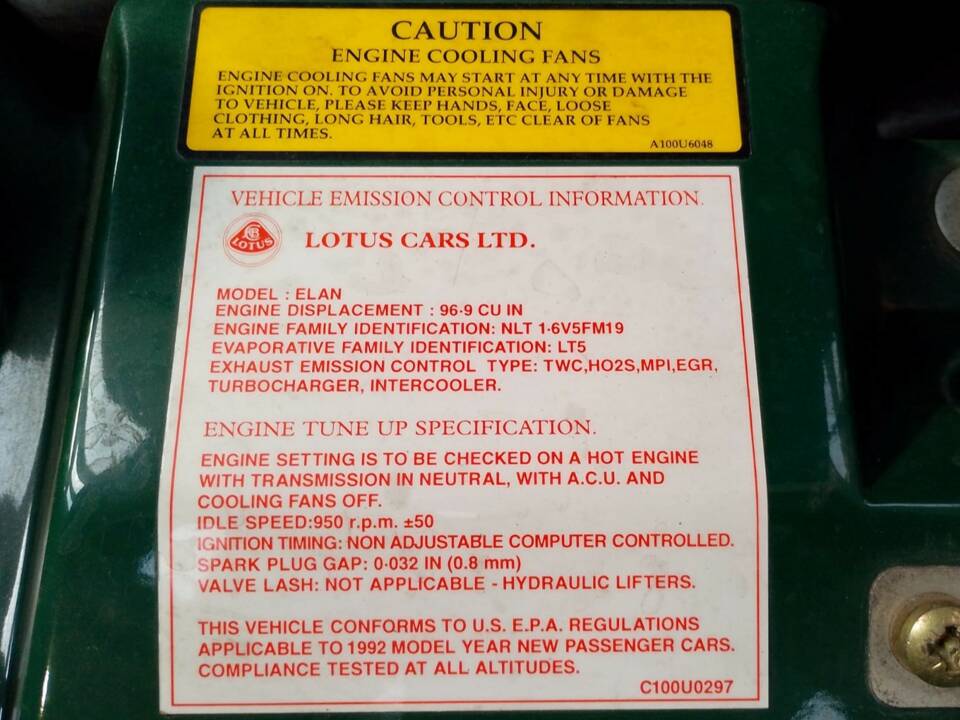 Image 43/46 of Lotus Elan SE (1992)