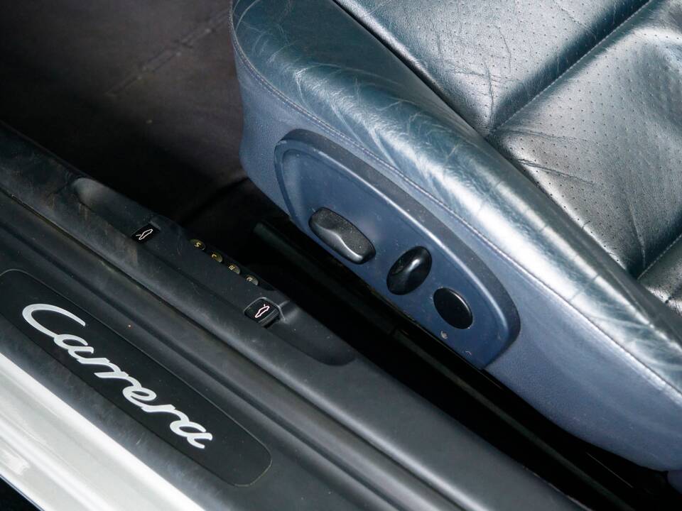 Afbeelding 39/50 van Porsche 911 Carrera (2000)