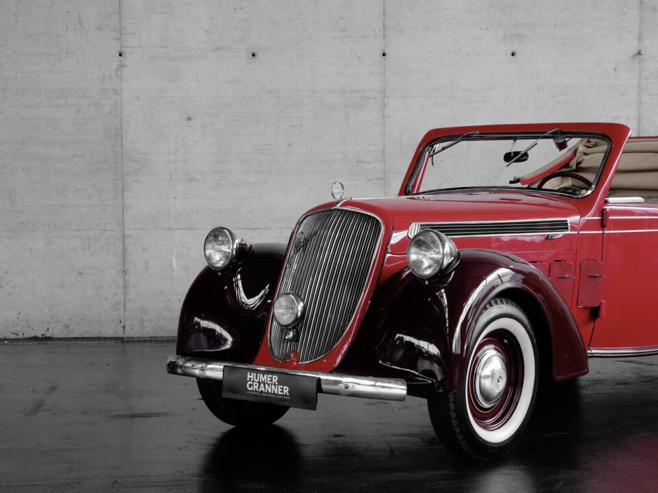 Bild 38/46 von Steyr 220 &quot;Gläser&quot; (1939)