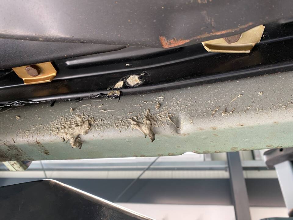 Image 46/96 of Volkswagen Beetle 1303 (1980)