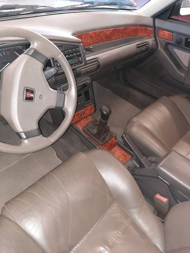Image 17/48 of Rover 827 Si (1992)