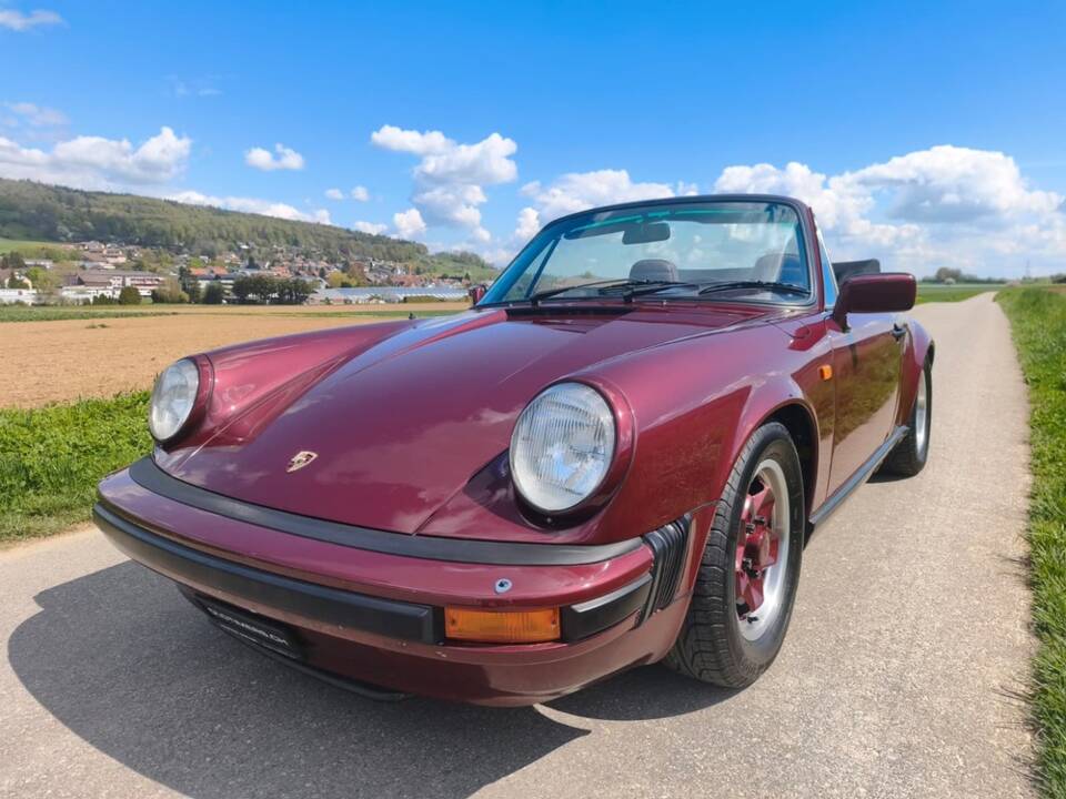 Image 20/25 of Porsche 911 SC 3.0 (1983)