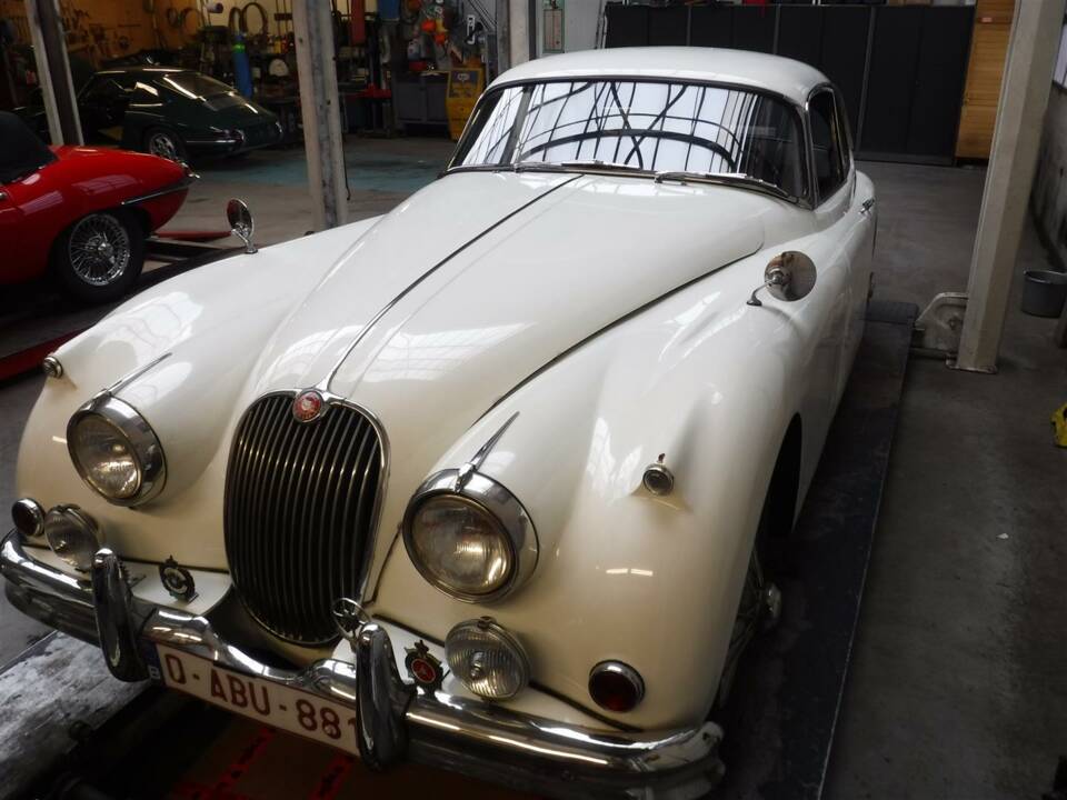 Afbeelding 36/50 van Jaguar XK 150 FHC (1958)