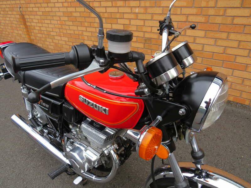 Image 5/45 de Suzuki DUMMY (1977)