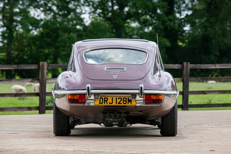 Bild 7/32 von Jaguar E-Type V12 (2+2) (1973)
