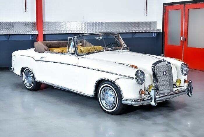 Bild 1/7 von Mercedes-Benz 220 S Cabriolet (1958)