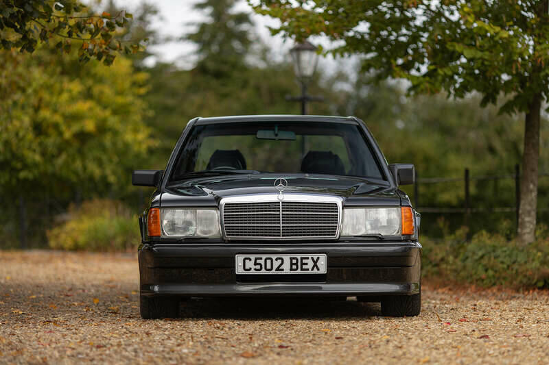 Imagen 38/50 de Mercedes-Benz 190 E 2.3-16 (1985)