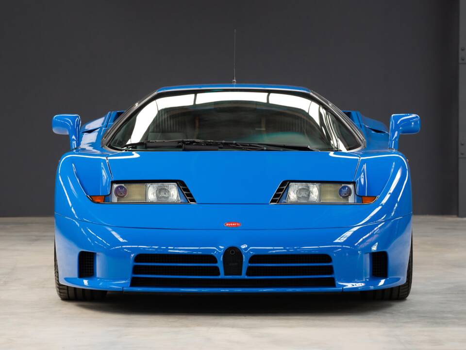 Imagen 1/10 de Bugatti EB 110 GT (1994)