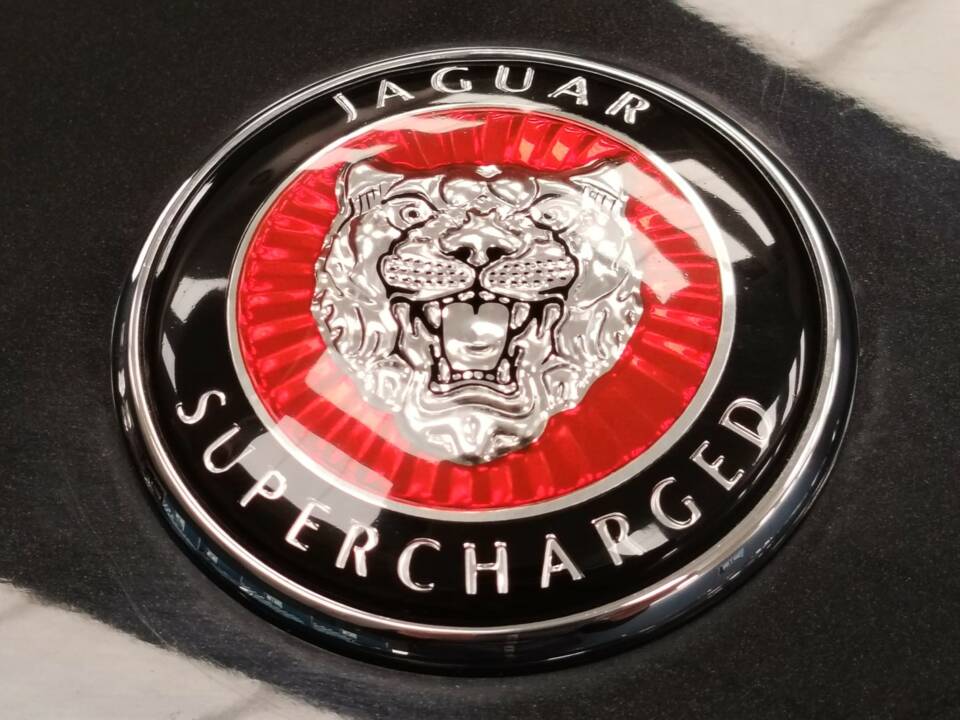 Bild 25/65 von Jaguar XKR (1998)